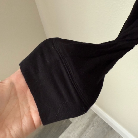 SKIMS Pajama Button Up Long Sleeve Sleep Shirt Size Small PJ Rayon Top - Picture 3 of 4